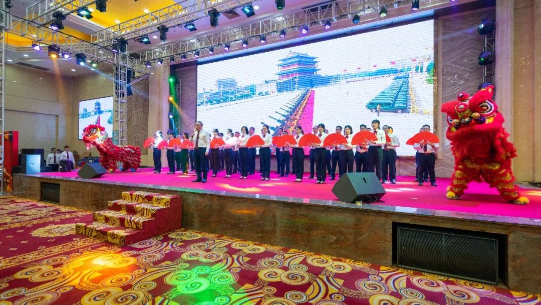 金虎迎新·领跑2022 | 集团年度总结会暨新年晚会完美落幕！(图14)